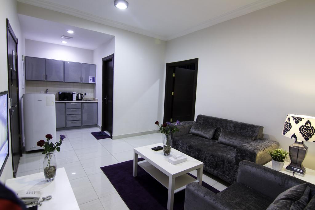 Rofan House Serviced Apartments ริยาดห์ ภายนอก รูปภาพ